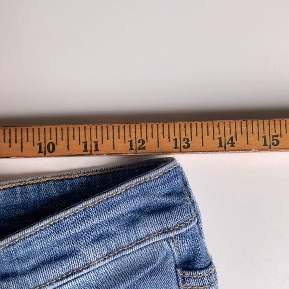 Universal Thread goods co. High rise slim straight 👖 - Picture 7 of 9